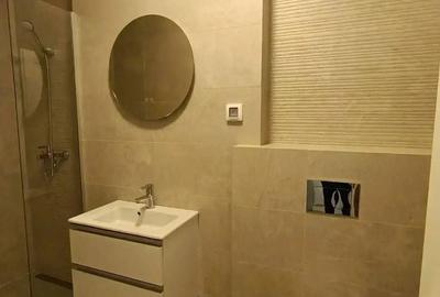 Apartament cu 4 camere în Armeneasca