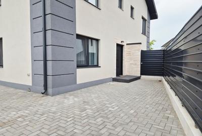 Duplex cu 4 camere cu Teren 150 Mp în Otopeni - 3