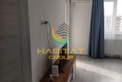 Garsonieră decomandată în Central