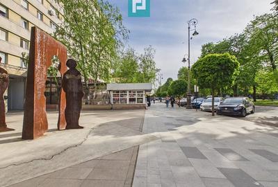 Apartament cu 3 camere decomandat în Ultracentral