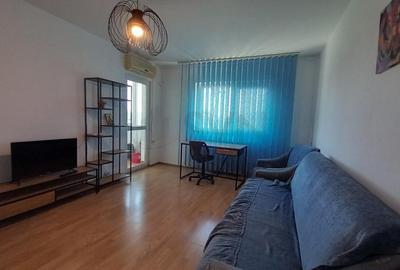 Apartament cu 2 camere decomandat, mobilat în Băneasa