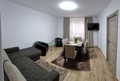 Apartament cu 3 camere decomandat în Horea
