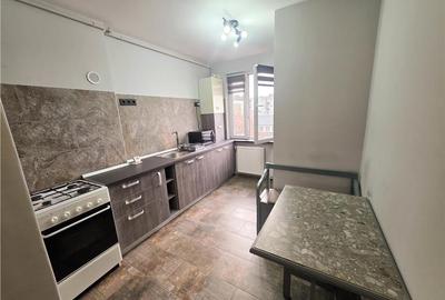 Apartament cu 2 camere semidecomandat în Cornișa