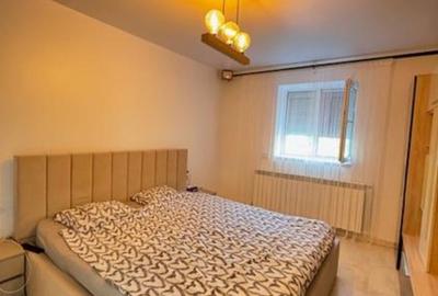 Casă cu 3 camere în Valu lui Traian - 2