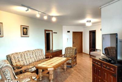 Apartament cu 3 camere decomandat în Traian - 3