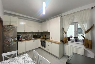 Apartament cu 3 camere decomandat în Tineretului - 3