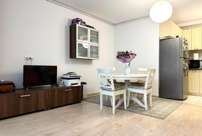 Apartament cu 2 camere semidecomandat în Timpuri Noi