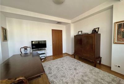 Apartament cu 3 camere decomandat, mobilat în Primăverii - 11