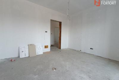 Duplex cu 4 camere cu Canalizare în Chișoda - 2