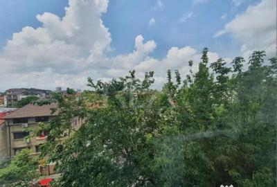 Apartament cu 2 camere semidecomandat în Turda