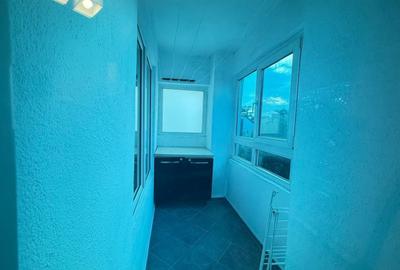 Apartament cu 4 camere decomandat, mobilat în Decebal - 10