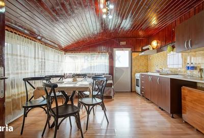 Casă cu 8 camere cu Teren 485 Mp în Central