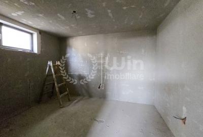 Duplex cu 5 camere cu Canalizare în Dâmbul Rotund - 11