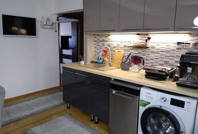 Apartament cu 2 camere decomandat în Petros - 10