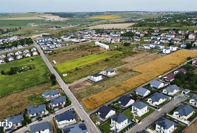 Teren de 2050 mp, în Valea Adâncă