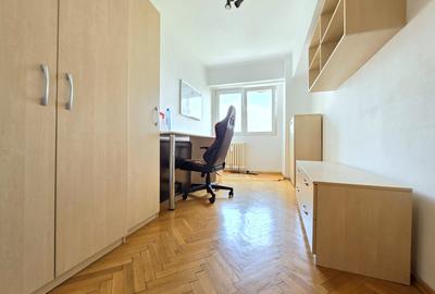 Apartament cu 4 camere decomandat în Pantelimon - 9