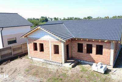 Casă cu 4 camere cu Teren 538 Mp în Bucovăț - 4