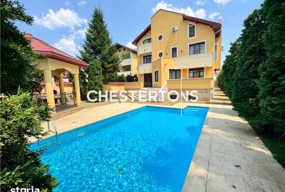 Casă cu 10 camere cu Teren 956 Mp în Central - 2