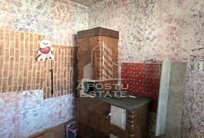 Casă cu Teren 1440 Mp în Central - 2