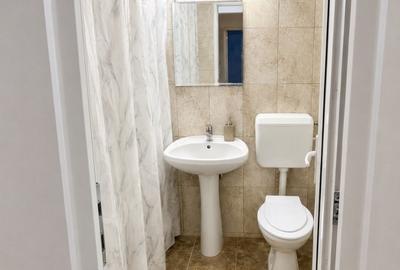 Apartament cu 2 camere decomandat în Titan