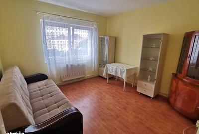 Apartament cu 2 camere decomandat în Ștrand