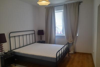 Apartament cu 2 camere semidecomandat în Central - 1