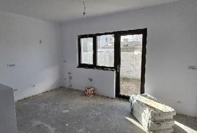 Duplex cu 4 camere cu Canalizare în Bălăceanca - 9