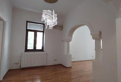 Casă cu 9 camere cu Teren 150 Mp în Pache Protopopescu - 4