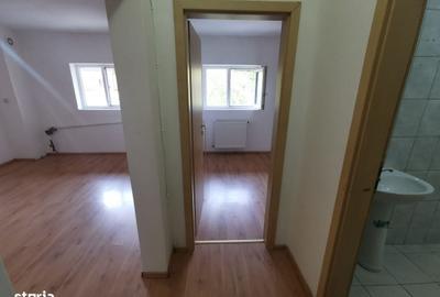 Apartament cu 2 camere decomandat în Lipovei - 3