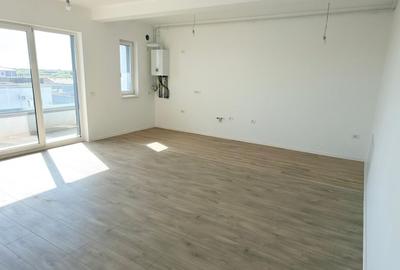 Apartament cu 3 camere decomandat în Torontalului
