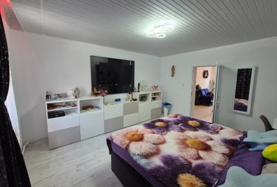 Casă individuală cu 4 camere cu Teren 300 Mp în Muncitoresc - 6