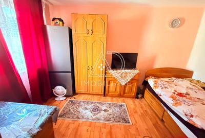 Apartament cu 2 camere nedecomandat în 9 Mai - 5