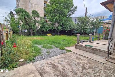 Casă cu 2 camere cu Teren 60 Mp în Mărăști