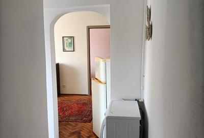 Apartament cu 2 camere semidecomandat în Micro 9 - 3