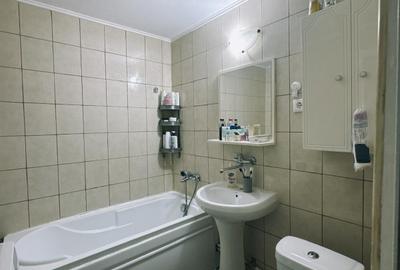 Apartament cu 3 camere decomandat în Basarabia - 9