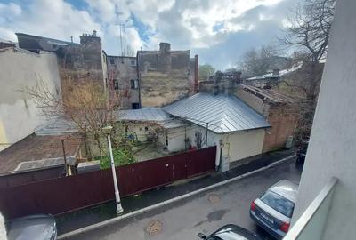 Apartament cu 3 camere decomandat în Eminescu - 10