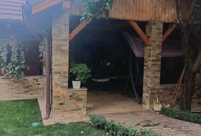 Casă cu Teren 905 Mp în Calea București