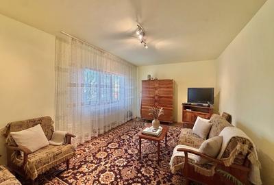 Apartament cu 2 camere decomandat, mobilat în Aradului