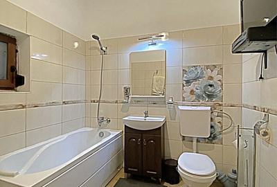 Casă cu 3 camere în Dumbrăvița - 2