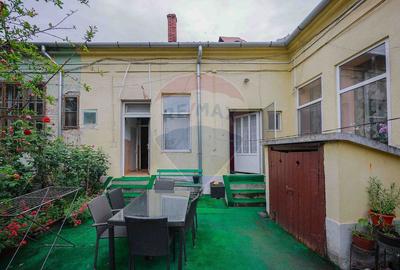 Apartament cu 5 camere nedecomandat în Ultracentral - 1