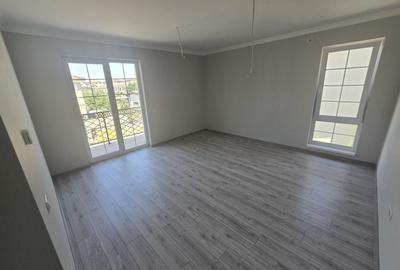 Apartament cu 2 camere decomandat în Girocului
