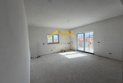 Apartament cu 2 camere decomandat în Urseni