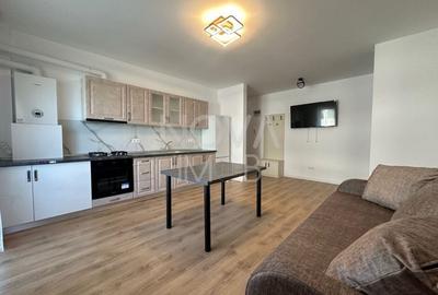 Apartament cu 3 camere semidecomandat, mobilat în Șelimbăr