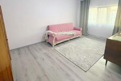 Apartament cu 2 camere decomandat în Est
