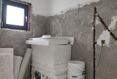 Casă cu 4 camere cu Teren 500 Mp în Săbăreni - 14