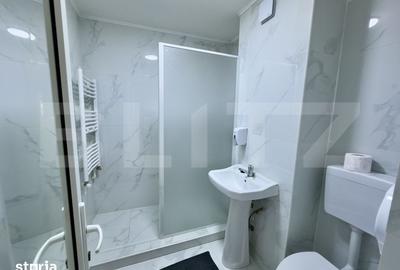 Spațiu comercial, de 50 mp, în Central - 4
