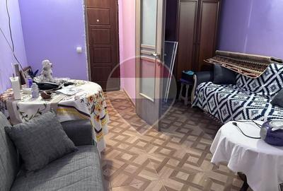 Garsonieră decomandată, mobilată în Sud