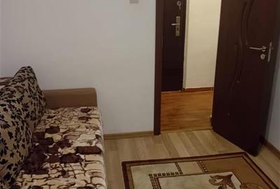 Apartament cu 3 camere semidecomandat, mobilat în Alexandru cel Bun - 3