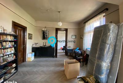 Apartament cu 3 camere în Centrul Civic