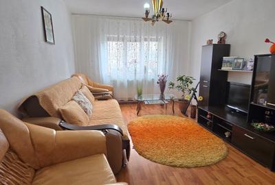 Apartament cu 3 camere decomandat în Micro 11 - 1